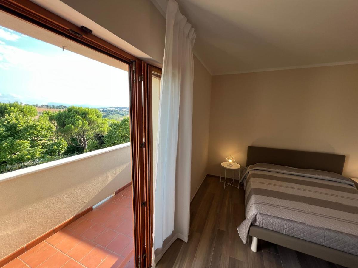 Torre San PatrizioLa Casa De Anto'アパートメント エクステリア 写真